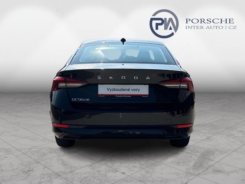Škoda Octavia 2,0 TDI 85 kW - fotka 6 z 30
