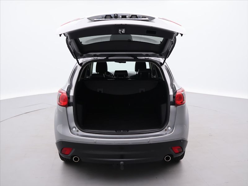 Mazda CX-5 2,2 Skyactiv-D 129kW Revolutio - fotka 9 z 35