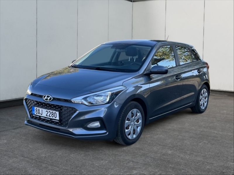 Hyundai i20 1,3 i Comfort - fotka 3 z 11