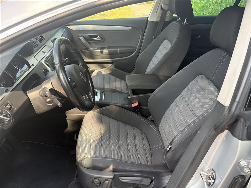 Volkswagen Passat CC 2,0 TDi 125 Kw DSG - fotka 10 z 18