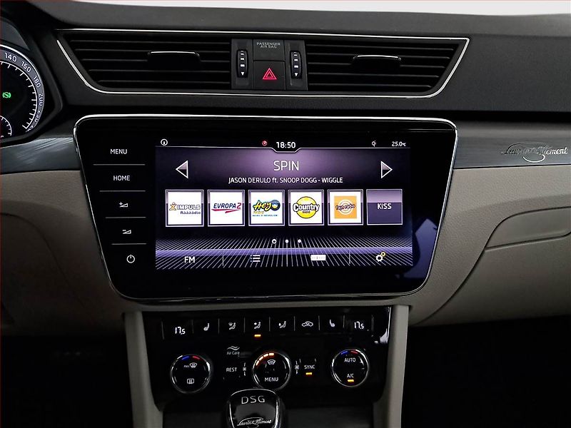 Škoda Superb (2020) Style 1.6 TDI, Automat - fotka 12 z 21