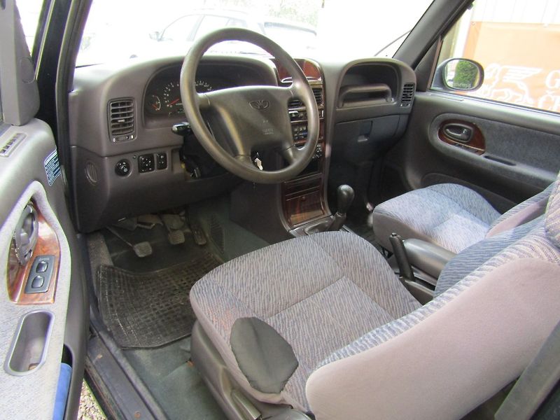SsangYong Korando (1999) 2.9 TD MERCEDES  4X4 - fotka 13 z 29