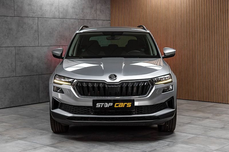 Škoda Karoq 2.0 TDI 4x4*TAŽNÉ*STYLE*ČR 1.M - fotka 2 z 41