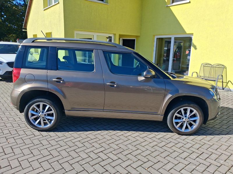 Škoda Yeti (2014) 1,2TSi DSG NAVI BEZ KOROZE! - fotka 7 z 38