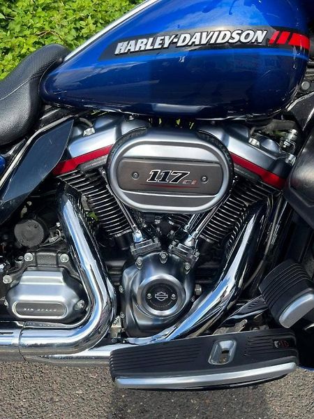 Harley-Davidson FLHTKSE ULTRA LIMITED CVO (2019) - fotka 10 z 17