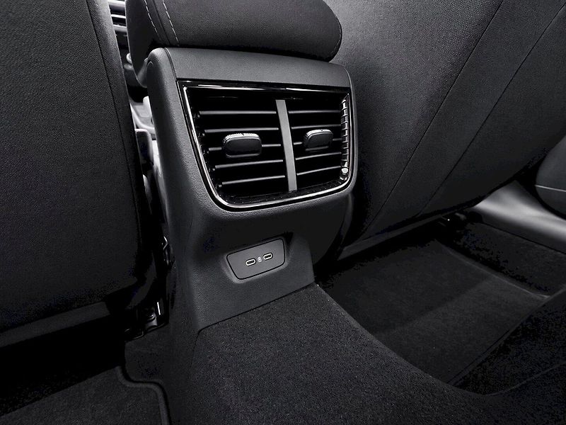 Škoda Fabia (2025) SELEC TS 70/1.0 M5F - fotka 19 z 39