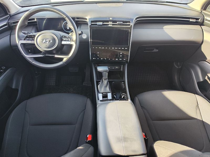 Hyundai Tucson 1.6 T-GDI/110kW Smart Navi DCT - fotka 13 z 33