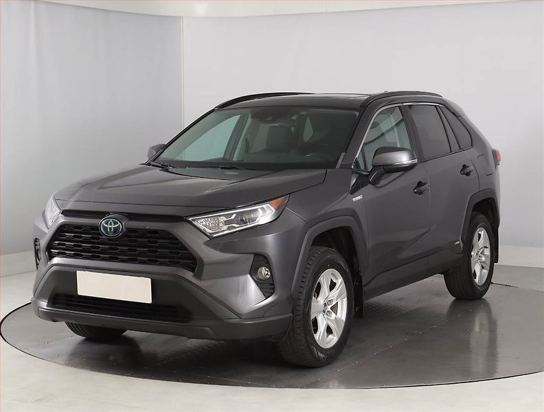Toyota RAV4 (2020) 2.5 Hybrid - fotka 2 z 23