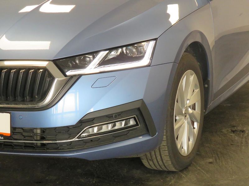 Škoda Octavia - fotka 9 z 24