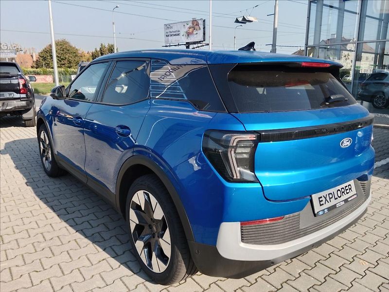 Ford Explorer (2025) Prodl. dojezd 77kWh  Premium - fotka 3 z 15