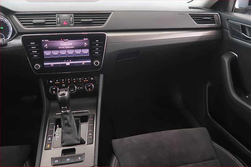 Škoda Superb (2020) Style 2.0 TDI - fotka 8 z 19