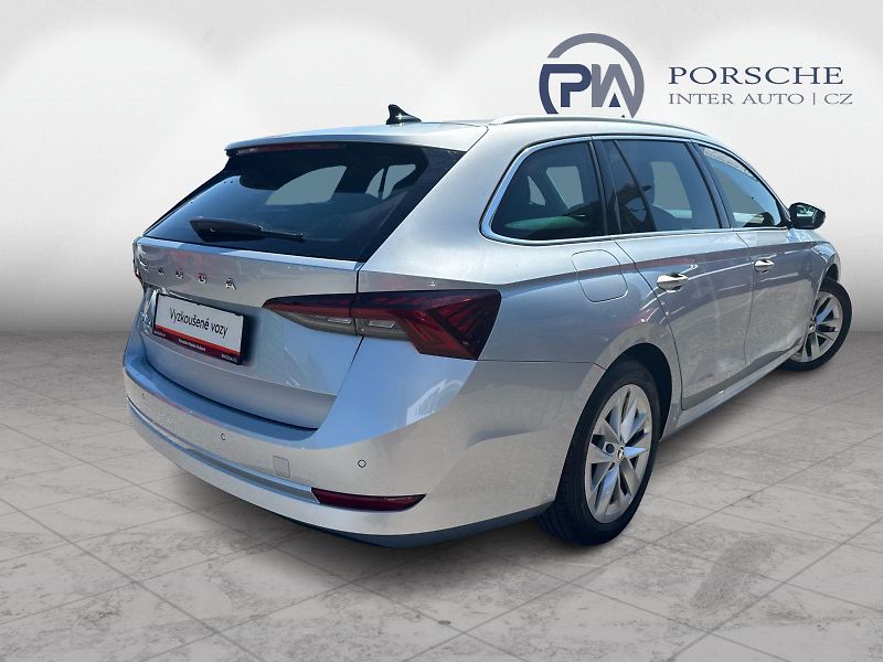 Škoda Octavia Style 2.0 TDI 110kw DSG Combi - fotka 2 z 25