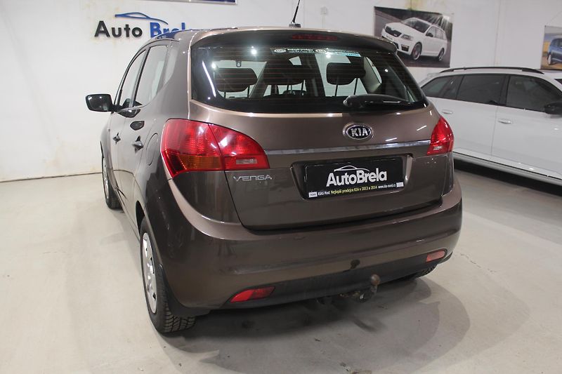 Kia Venga (2016) 1.4 66kW Klima ČR - fotka 8 z 30