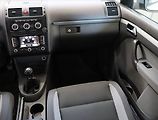 Volkswagen Touran (2013) 2.0 TDI, Navi, Tempomat - náhled 8
