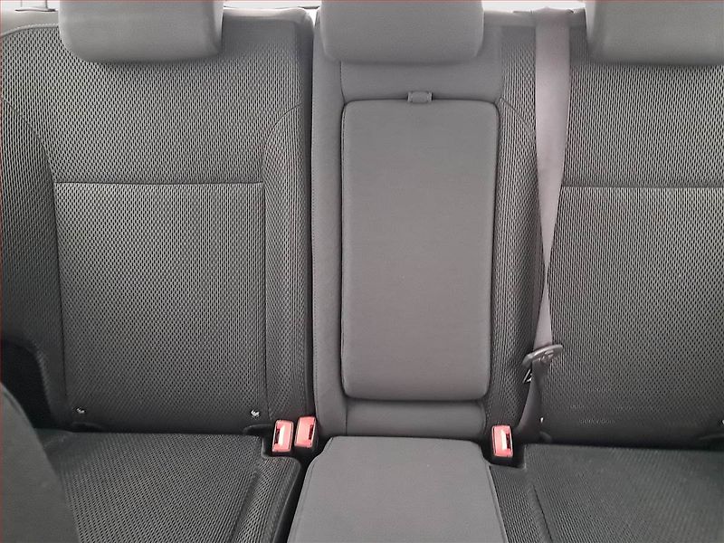 Renault Koleos (2009) 2.0 dCi, 4X4, Automat, Xenony - fotka 10 z 18