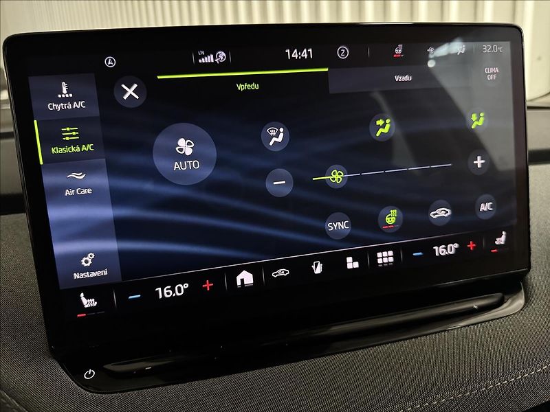 Škoda Enyaq IV80 ACC TAŽNÉ MATRIX LED - fotka 28 z 47