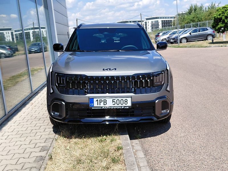Kia Seltos X-LINE 1,6 T-GDi GPF 7DCT 4x4 - fotka 11 z 12