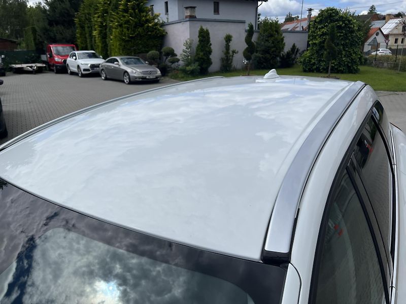 Volvo XC60 2,4 AWD D4 Summum 1.maj.  - fotka 14 z 56