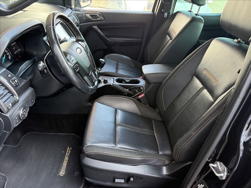 Ford Ranger 2,0 Wildtrak 157kW,man,nové ro - fotka 11 z 35