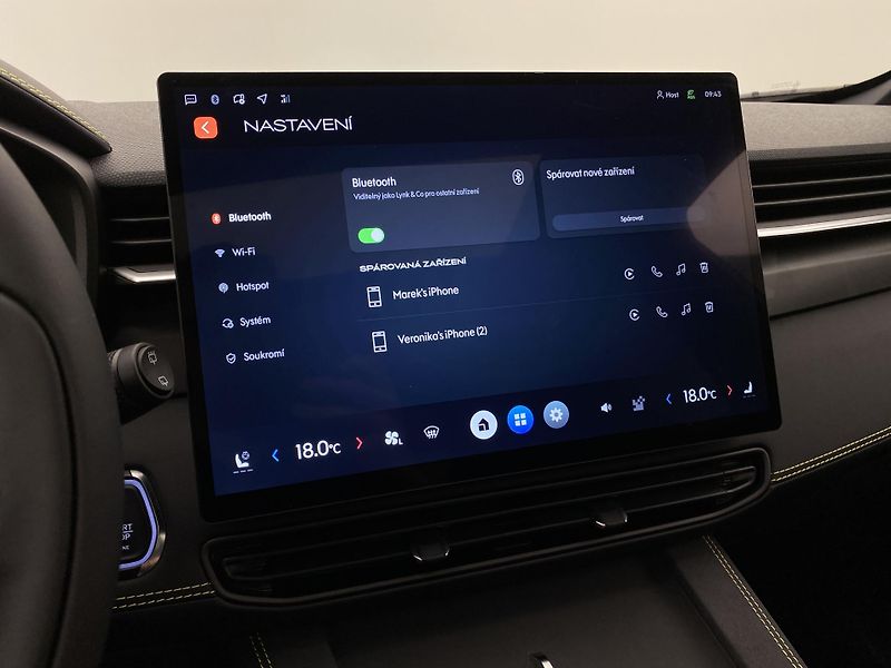 Lynk & Co 01 MORE PHEV AUT CZ 1.maj - fotka 75 z 95
