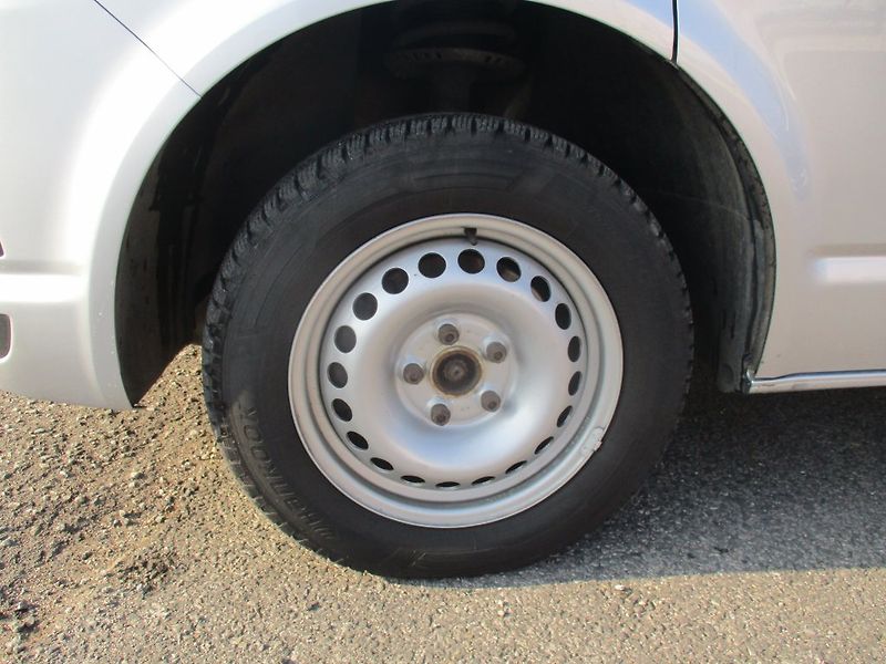 Volkswagen Caravelle T6 2.0 TDI 110kw  9 míst,Navi, - fotka 21 z 31