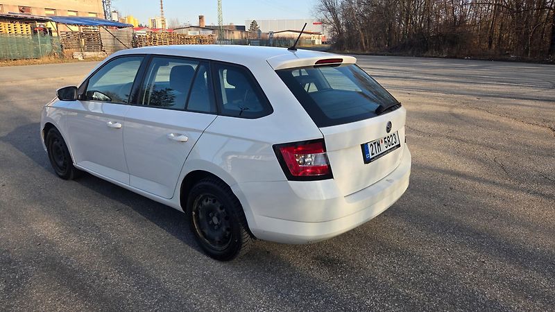 Škoda Fabia 1.0 /55kW - fotka 7 z 13