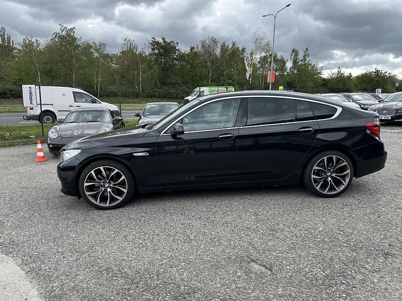 BMW Řada 5 (2009) BMW 530D GT 2009 - fotka 4 z 17