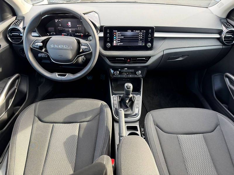 Škoda Fabia Selection 1,0 TSI 70 kW 5° MP - fotka 5 z 35