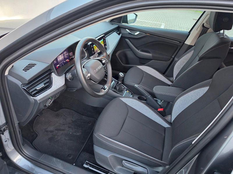 Škoda Kamiq (2025) 1,0TSI 85KW SELECTION - fotka 20 z 29