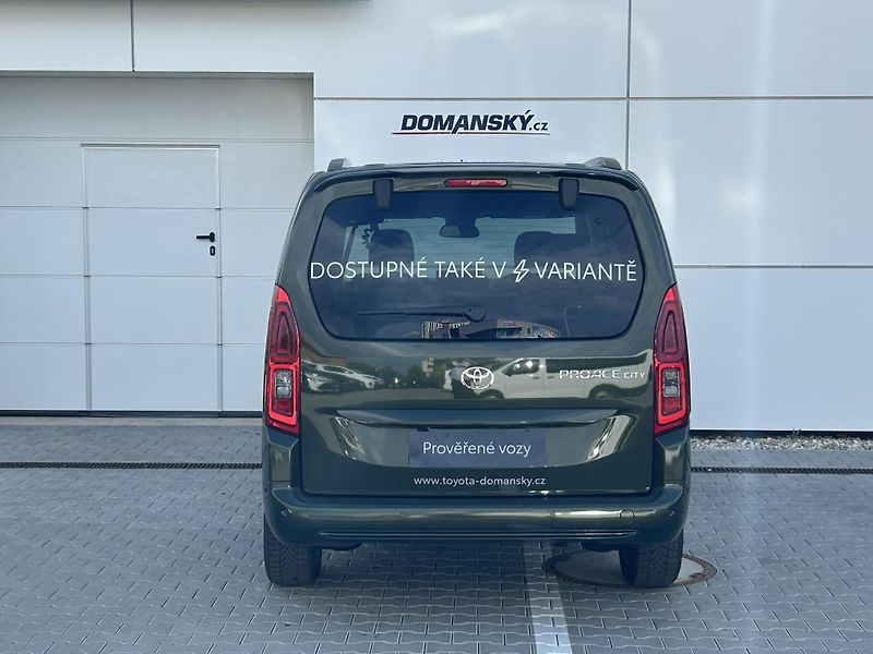 Toyota ProAce City Verso (2026) LONG VIP 1,5D 130k AT 7 MÍST - fotka 13 z 14