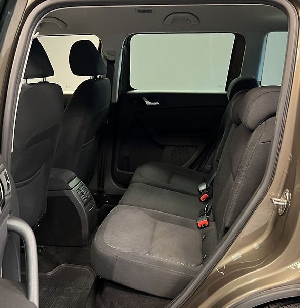 Škoda Yeti 1.4 TSI AMBITION - fotka 9 z 15
