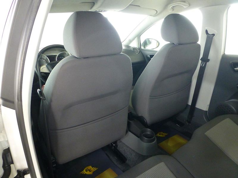 Seat Ibiza (2011) 1,6TDI-77KW**ALU**VYHŘ.SEDADLA - fotka 12 z 20
