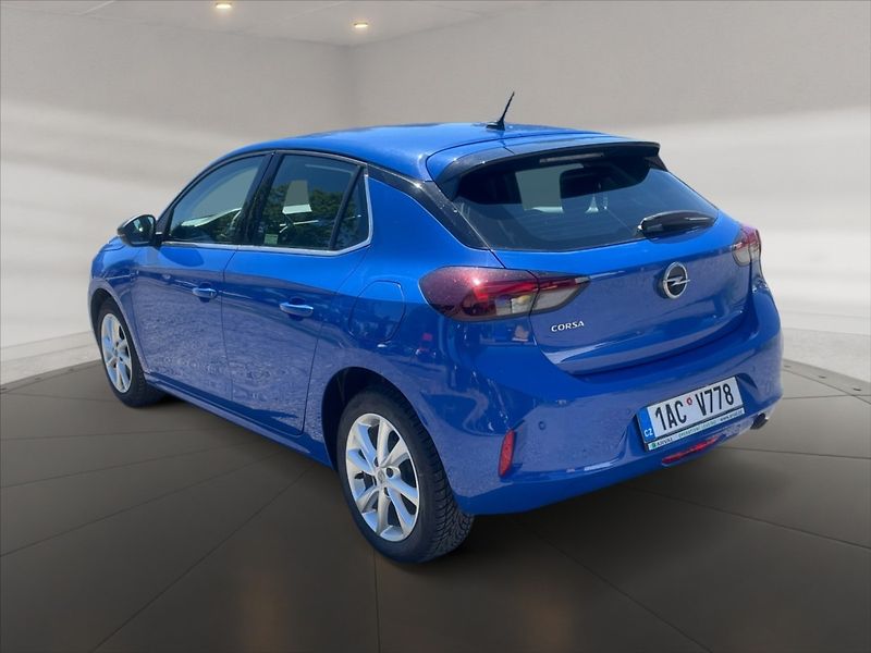 Opel Corsa 1,2 T Elegance - fotka 4 z 11