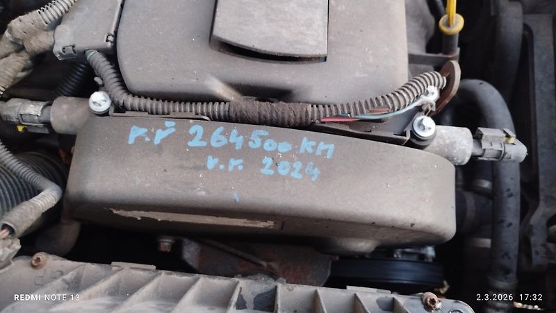 Opel Astra (2007) 1.6 16v   BEZ KOROZE - fotka 11 z 14
