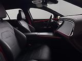 Mercedes-Benz Třídy E (2025) Mercedes-AMG E 53 HYBRID 4MATI - náhled 22