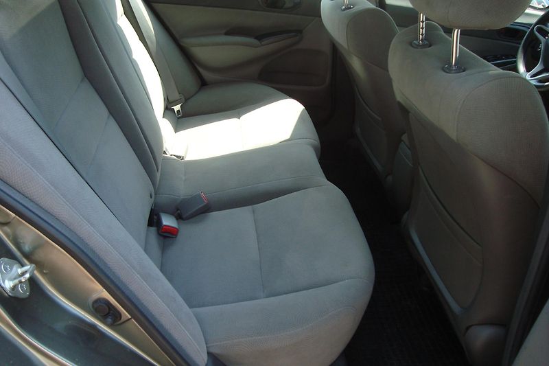 Honda Civic (2010) 1.8 i-vtec,ČR,1.Maj.Pra.servis - fotka 40 z 66