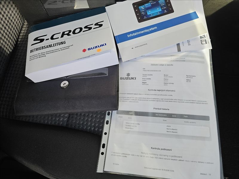 Suzuki SX4 S-Cross 1,4 T BoosterJet AllGrip 4x4 - fotka 36 z 45