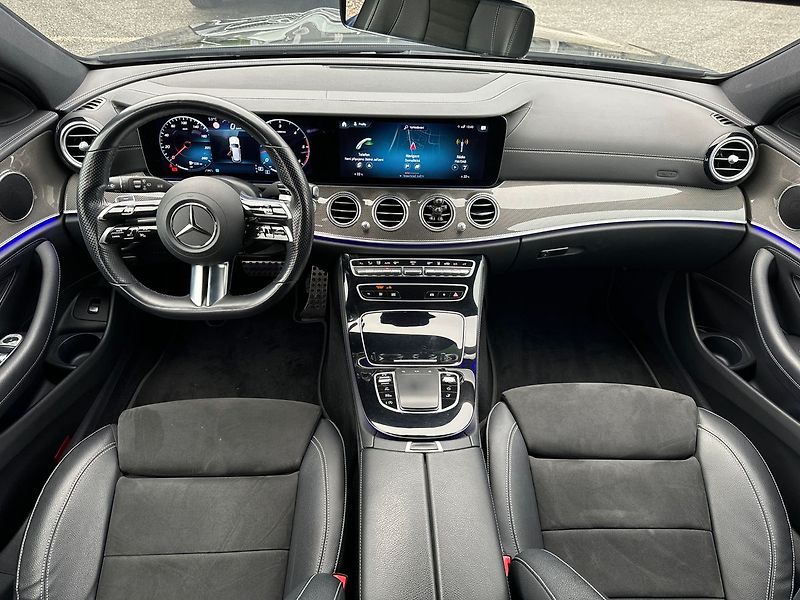Mercedes-Benz Třídy E 400d 4MATIC kombi AMG paket - fotka 11 z 23