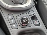 Toyota Yaris Cross 1.5HSD, ČR-1m, Executive, 4x4 - náhled 28