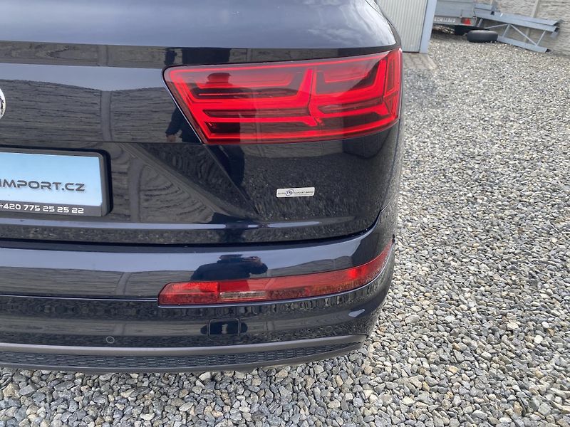 Audi Q7 3.0TDi 4x4 270PS S-LINE 7MÍST! - fotka 44 z 173