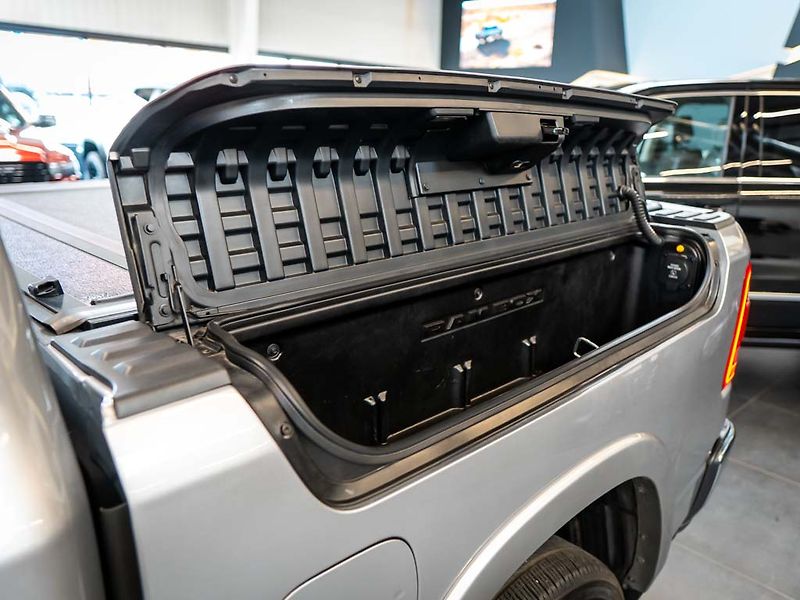 Dodge RAM (2022) 5.7 Longhorn RAMBOX Multitail - fotka 36 z 40
