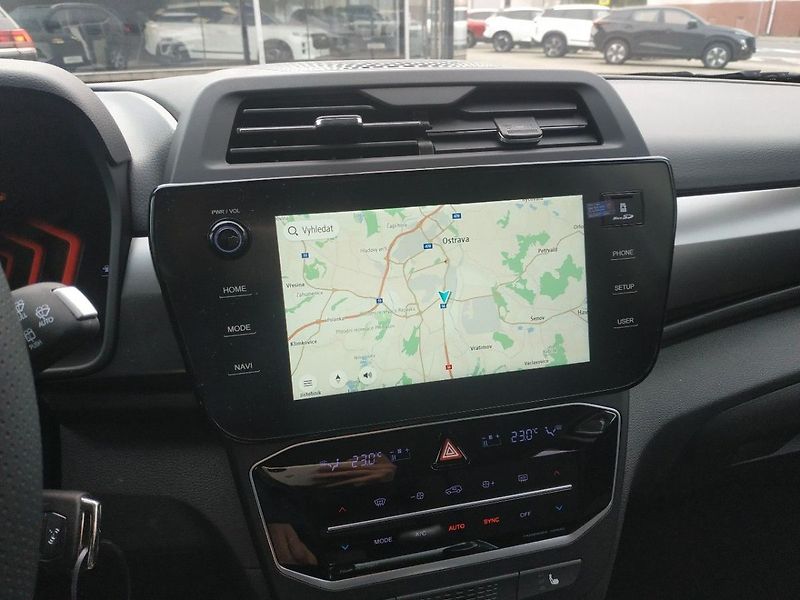 KGM Tivoli 1.5T Style 2WD, MT, SKLADEM - fotka 24 z 31