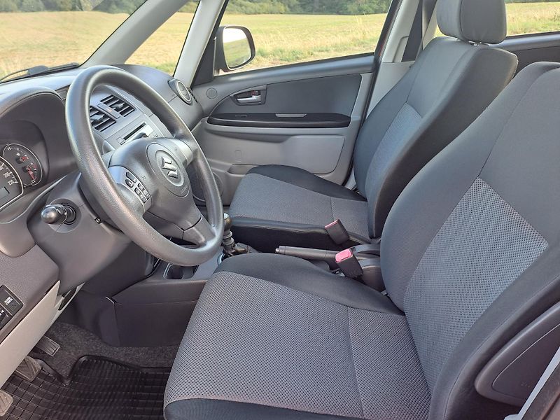 Suzuki SX4 (2008) 1.9 DDiS 2xKOLA, PĚKNÝ STAV - fotka 9 z 33