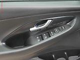 Hyundai i30 (2022) 1.5T-GDi, 2.maj,ČR, servis - náhled 16