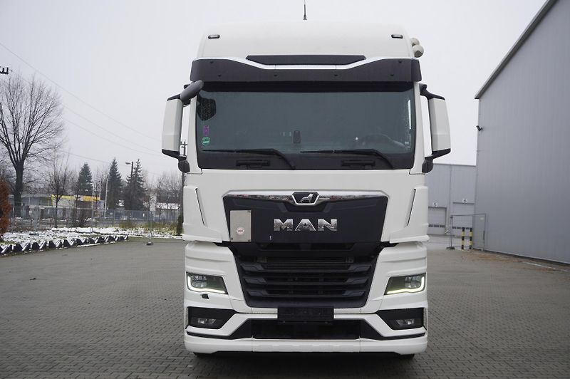 MAN TGX (2023) 18.510 tractor unit+semitraile - fotka 9 z 16