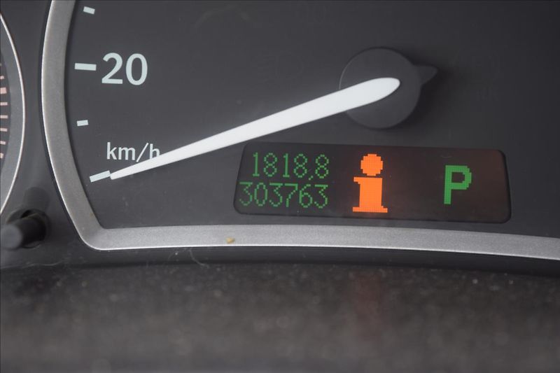 Saab 9-3 1,9 TID 110KW AUTOMAT 2XKOLA - fotka 40 z 47