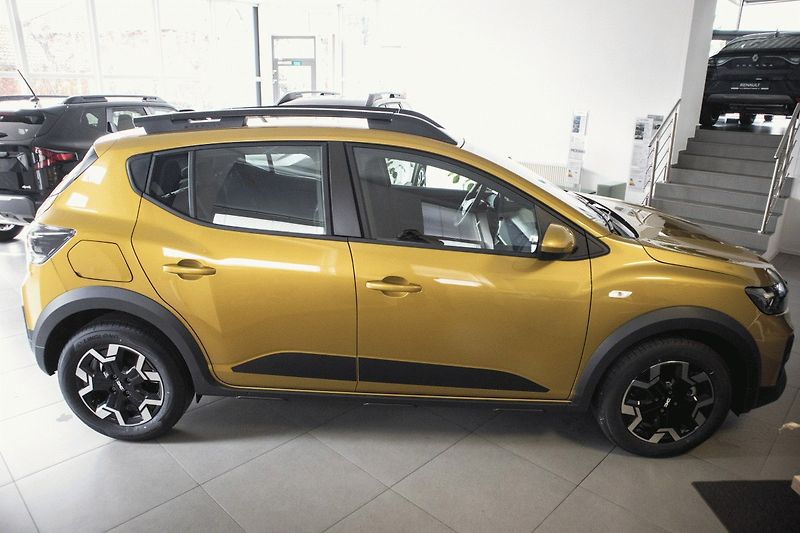 Dacia Sandero (2026) Expression ECO-G120 Stepway - fotka 4 z 31