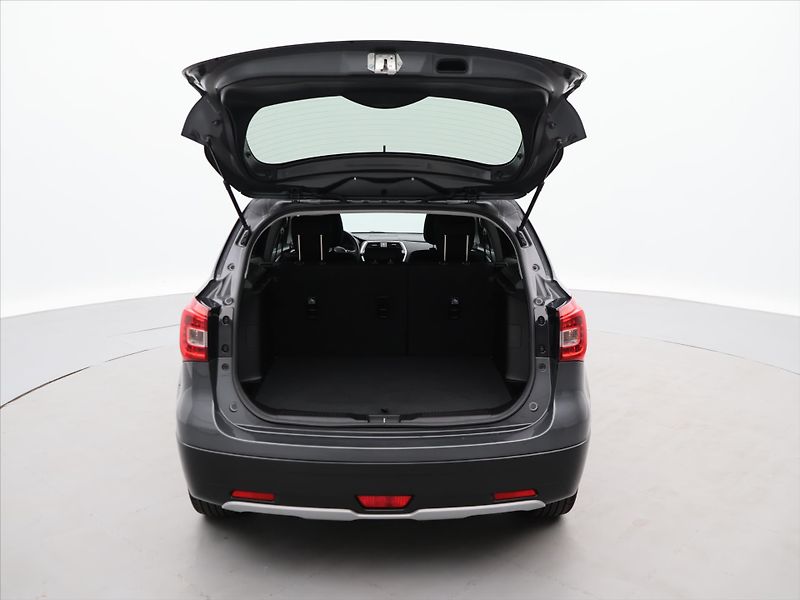 Suzuki SX4 S-Cross 1.4 BoosterJet 103kW Premium A - fotka 9 z 32