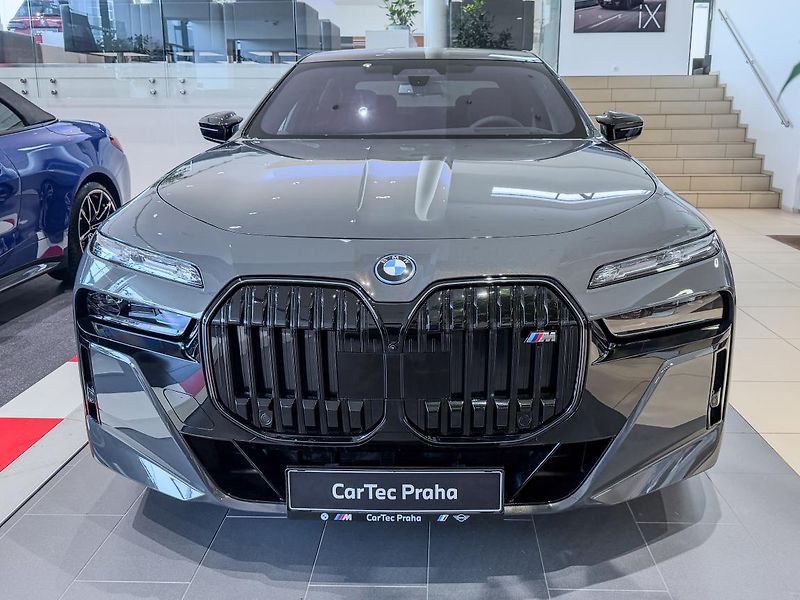 BMW Řada 7 M760e xDrive Sedan - fotografie inzerátu