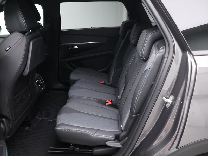 Peugeot 5008 1,5 HDi 130k Aut CZ 7-Míst DPH - fotka 14 z 30